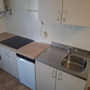 ellenőrizze a rendelkezésre állást